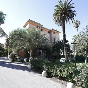 Hotel Bonera, Genoa